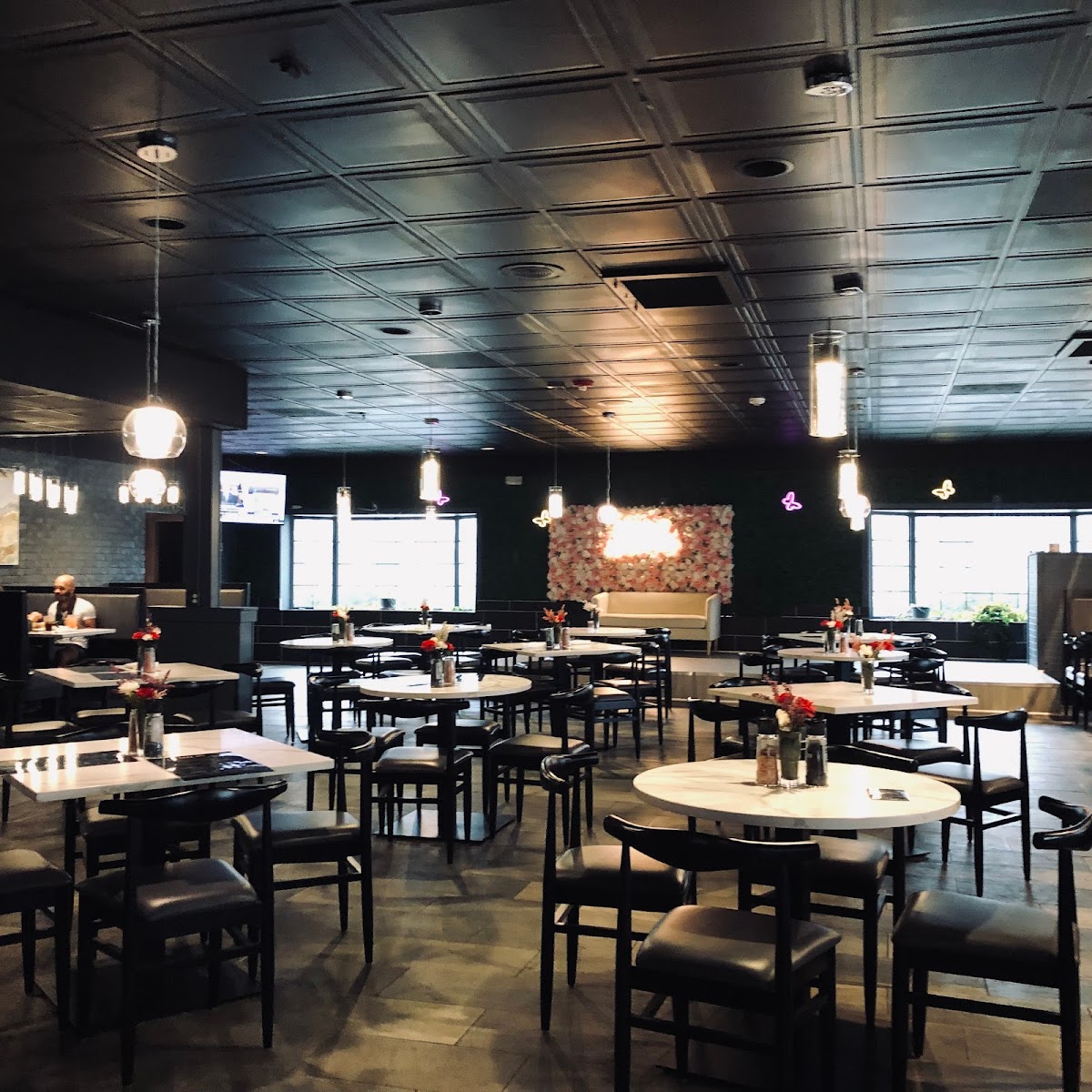 Milan Grill & Bar